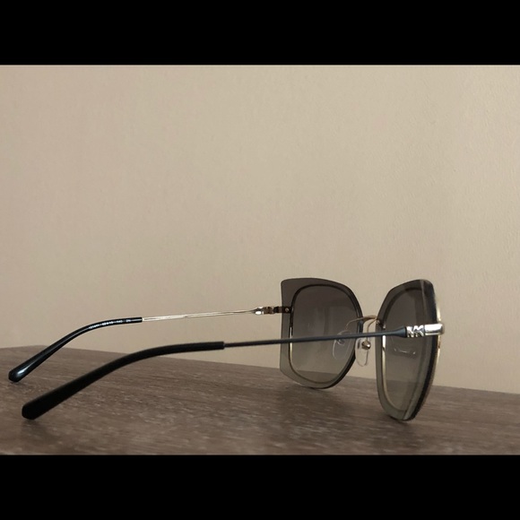 NEW MICHAEL KORS MK1040 101411 SUNGLASSES! - Picture 6 of 7